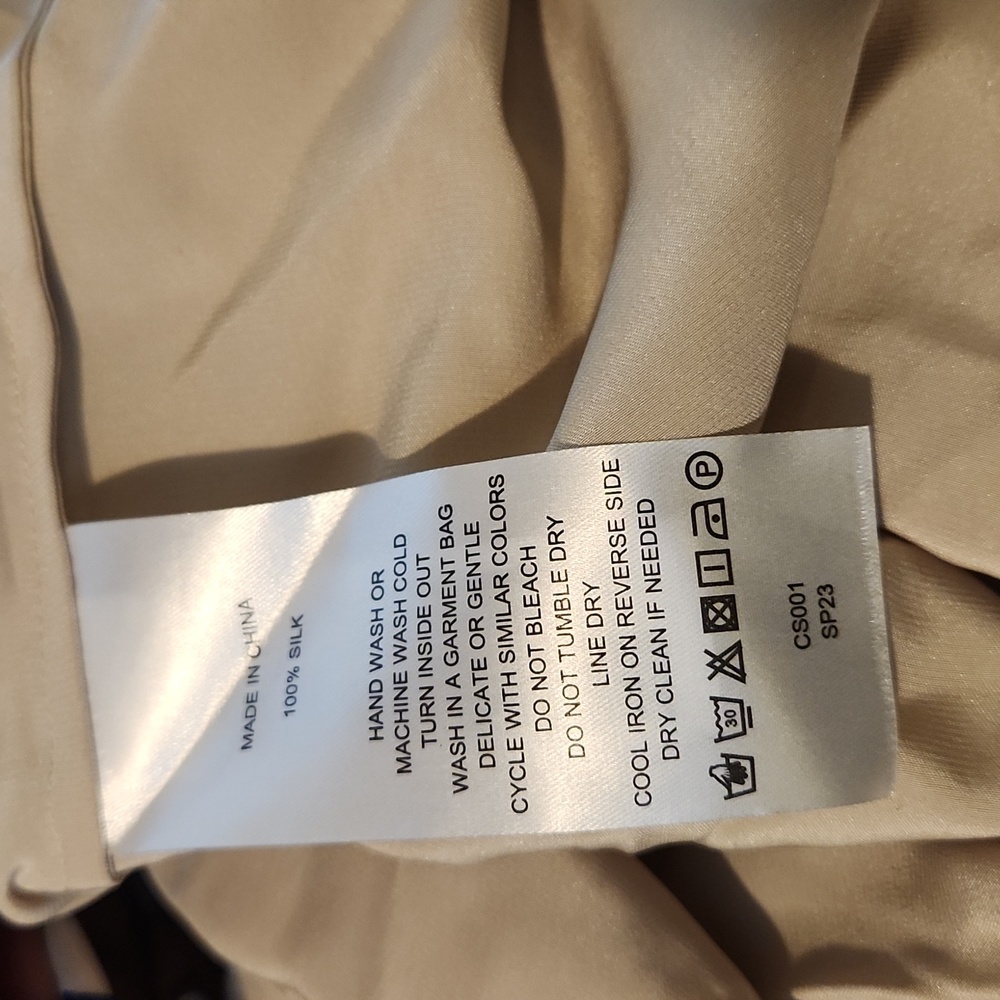 NWT Quince 100% Washable Silk Halter Top Champagne Sz S - Picture 7 of 8